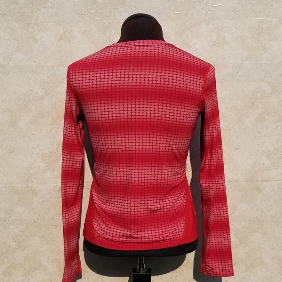 Women's Nike Dri-Fit Long Sleeve Shirt. Red. XS. - Picture 2 of 5